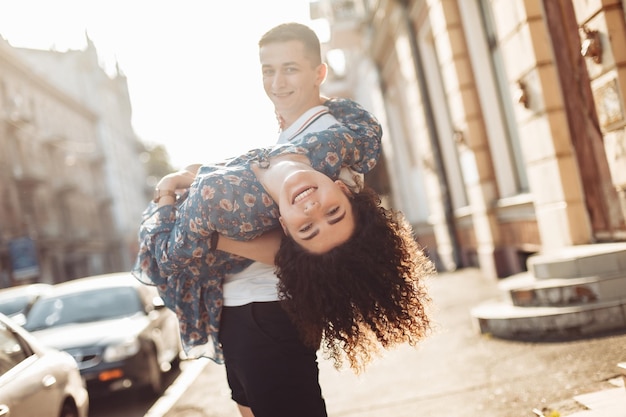 Coppia adulta, nessun odore di fumo